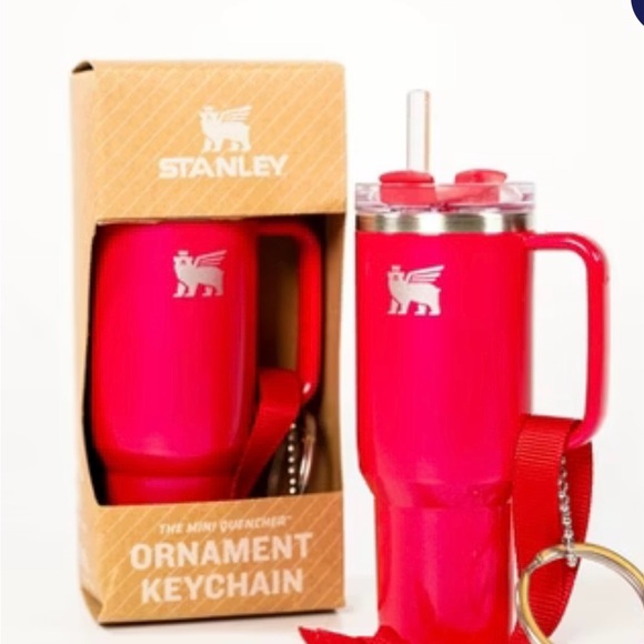Stanley Red Mini Quencher Keychain - Picture 2 of 2